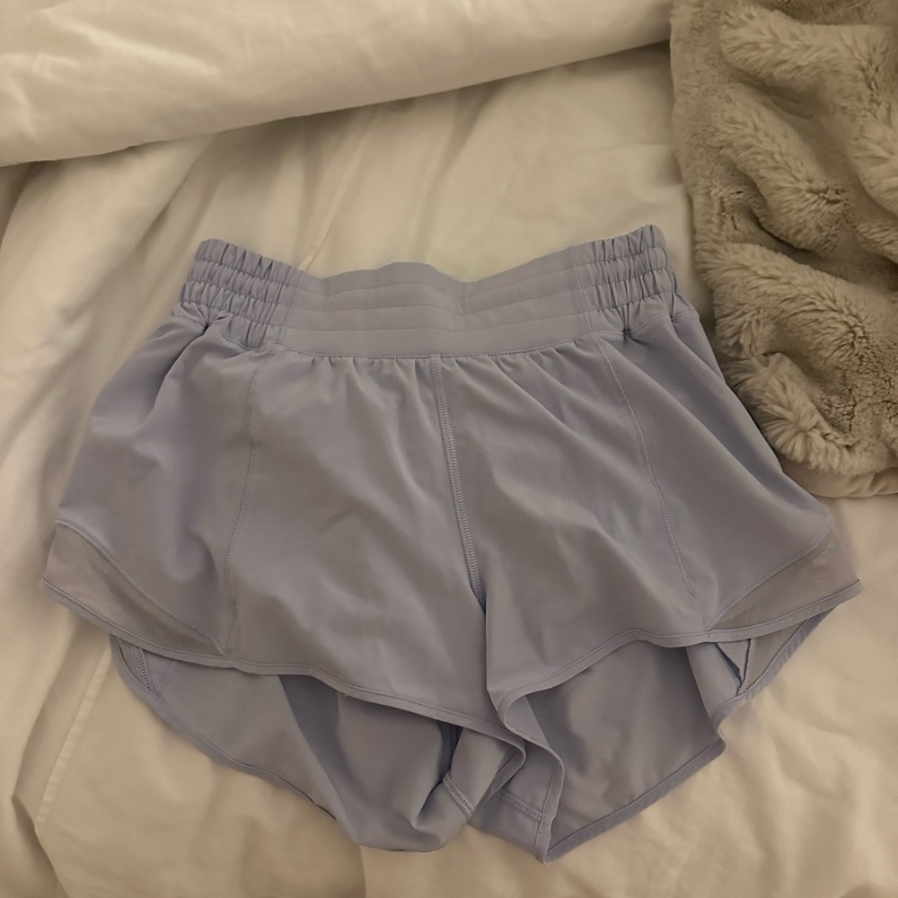 Lululemon Hotty Hot Women's Light Blue Shorts